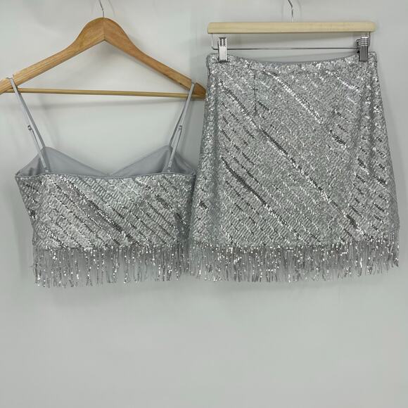 SAYLOR | Persephone Top & Mini Skirt Set in Platinum Silver Sequin Disco S - Picture 5 of 16